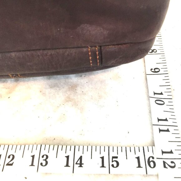 KENNETH COLE  Messanger PC Bag Brown Leather Magnetic Close 16 X 12 - Picture 5 of 10